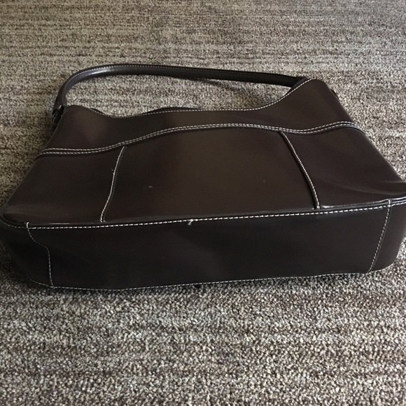 Brown purse w/white stitching - Picture 3 of 7